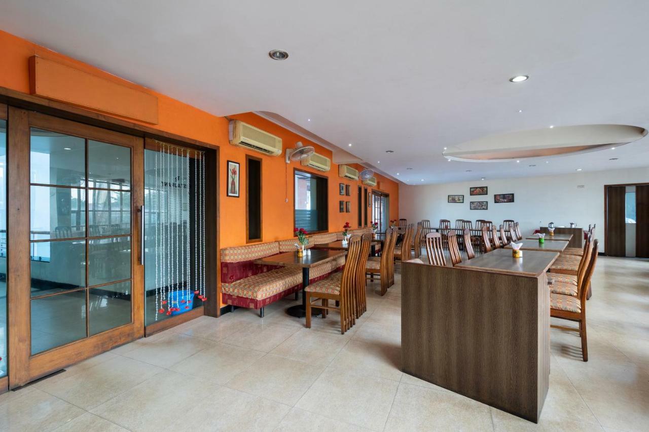 Oyo 44695 Hotel Mango Sawantwadi Eksteriør billede